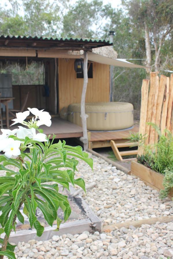 La Case, un espace qui invite à l'essentiel ! Bouloupari Exterior foto
